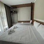 The Wave Отель Лименария