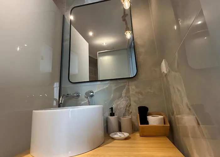 The Wave Szálloda *